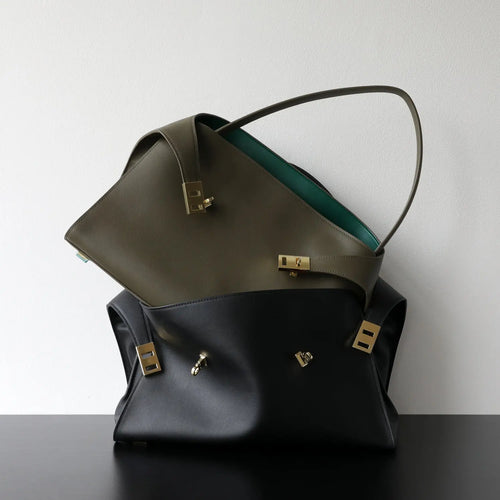Classic Luxe Handbag – DEA Collection - DEA collection