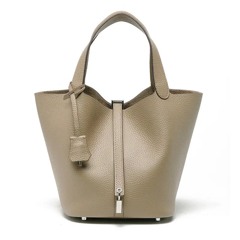 Elite Cowhide Bucket Bag – DEA Collection - DEA collection