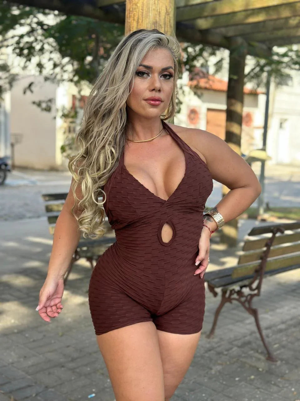 SCRUNCH BOOTY BROWN WAVE SEXY BACK SHORT JUMPSUIT - DEA collection