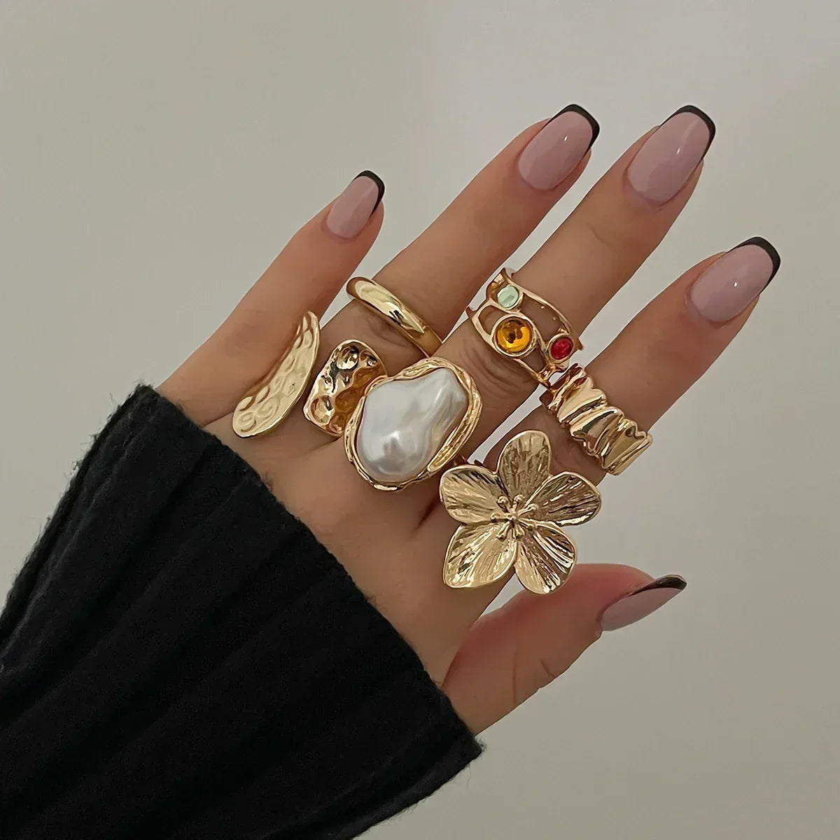 Ingemark 2025 New Irregular Exaggerated Metal Flower Open Rings Women Elegant Baroque Imitation Pearl Ring Jewelry Accessories - DEA collection