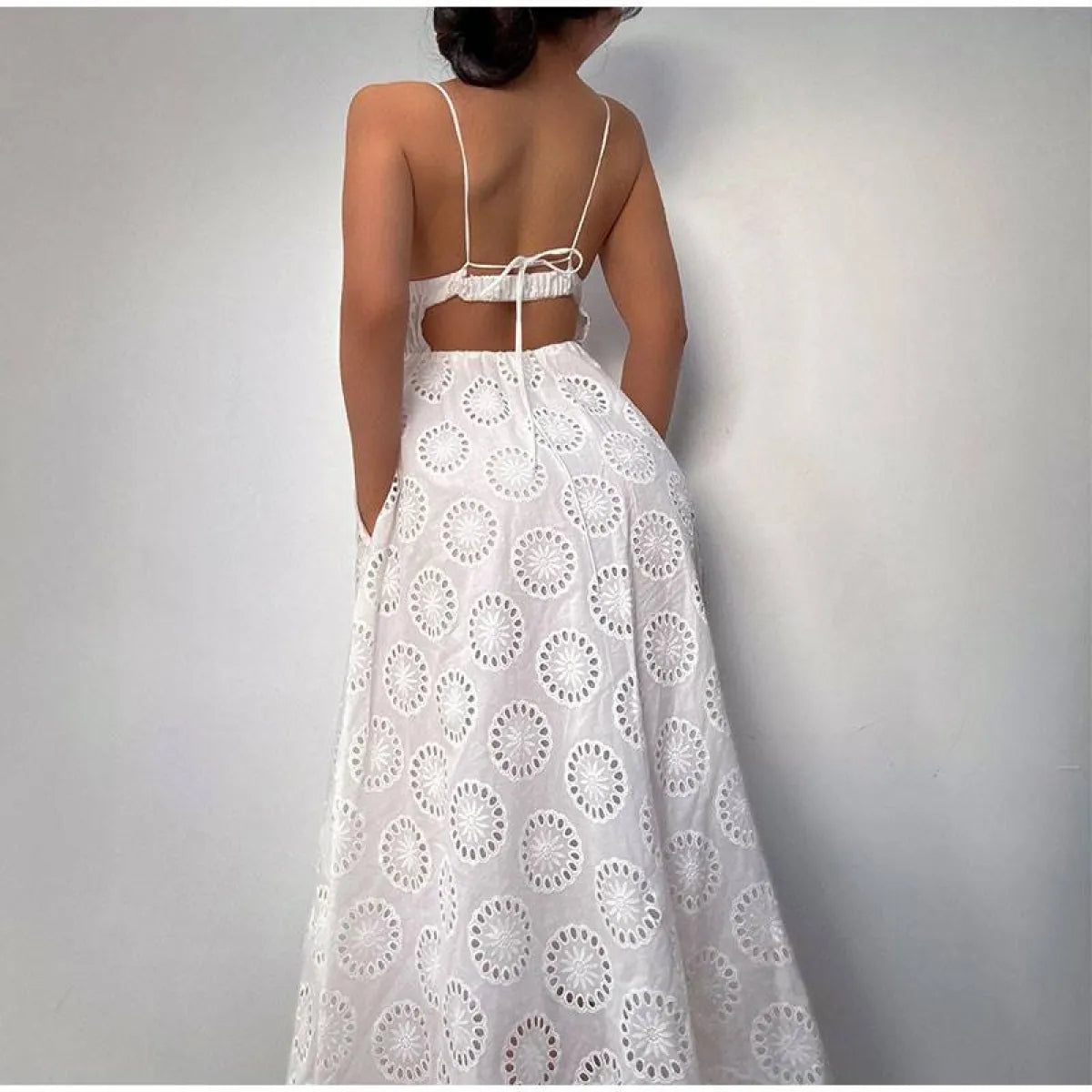 Sexy Backless Lace Dress - DEA collection